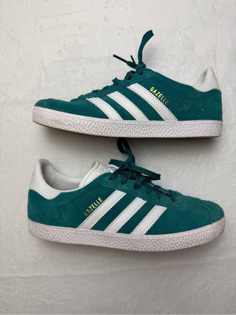 Adidas Gazelle Teal Green Suede Sneakers Youth 4.5